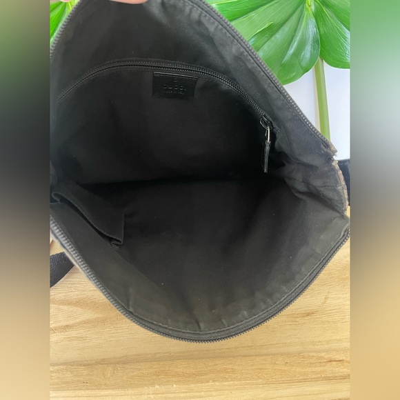 Gucci GG Crystal Crossbody Bag authentic - Picture 3 of 11